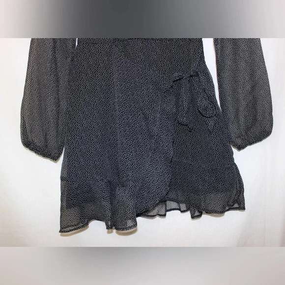 Women’s Abercrombie & Fitch Mini Polka Dot Wrap Summer Sheer Sleeve Dress Small - Picture 3 of 16